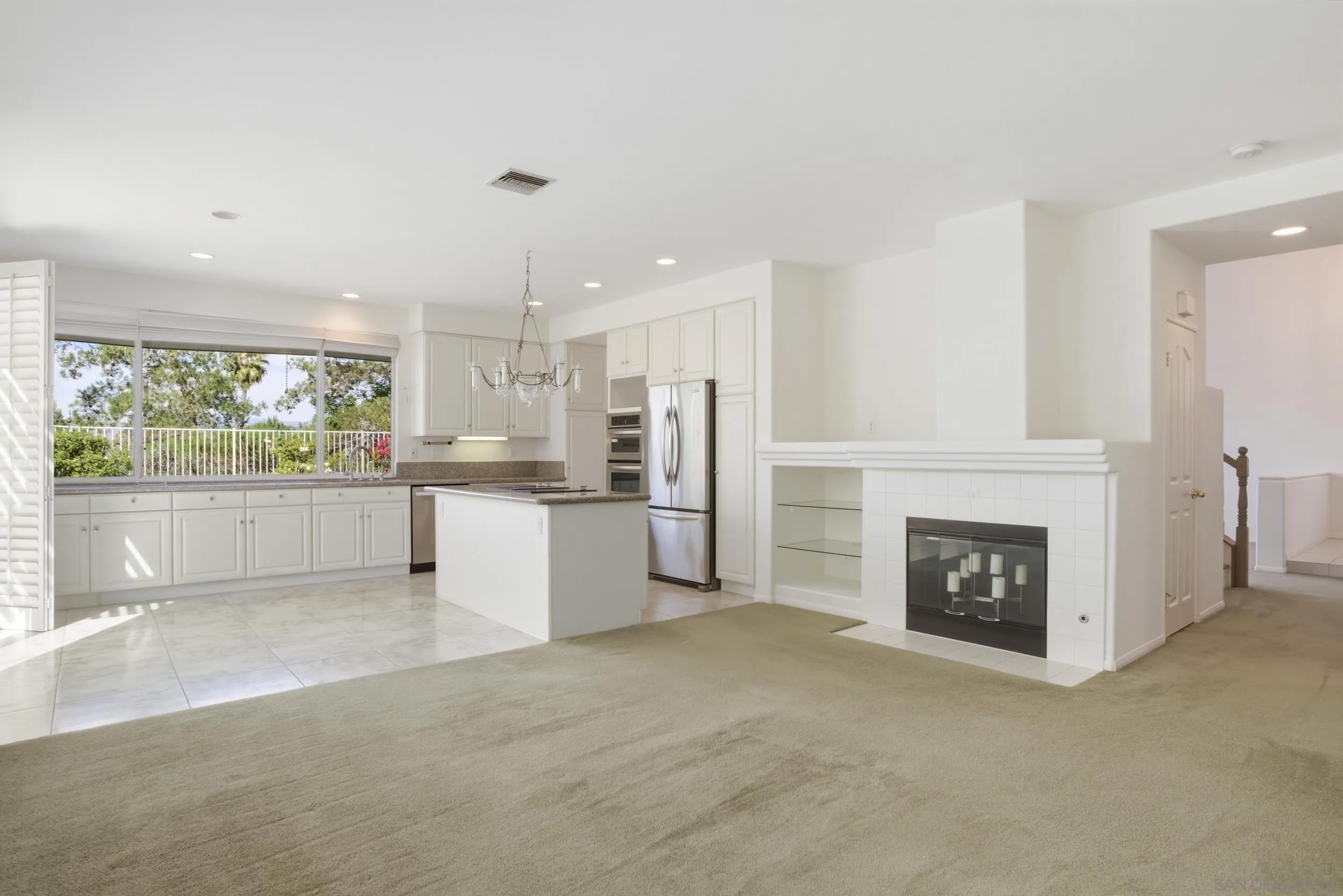 881 Windridge Circle