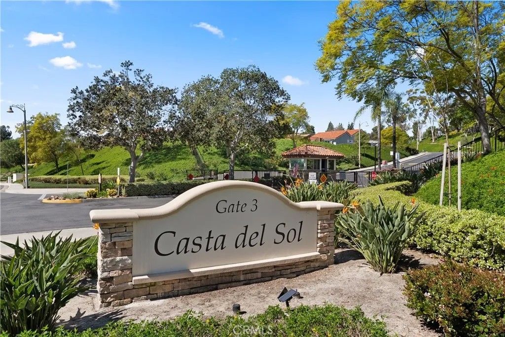 Photo of 28415 Alava, Mission Viejo, CA 92692 (MLS # OC26084185)