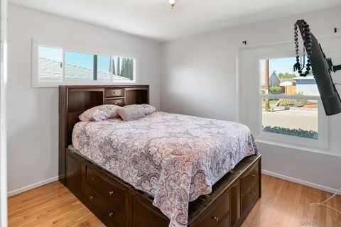 Tiny photo for 6549 Glenroy St, San Diego, CA 92120 (MLS # 250042191)
