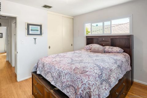 Tiny photo for 6549 Glenroy St, San Diego, CA 92120 (MLS # 250042191)