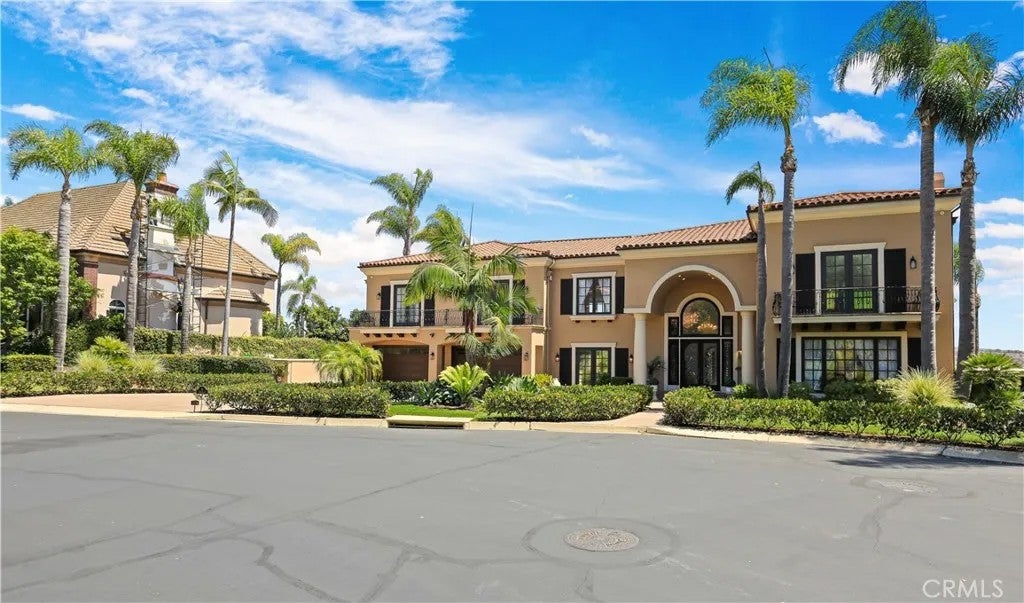 6 Riverstone
