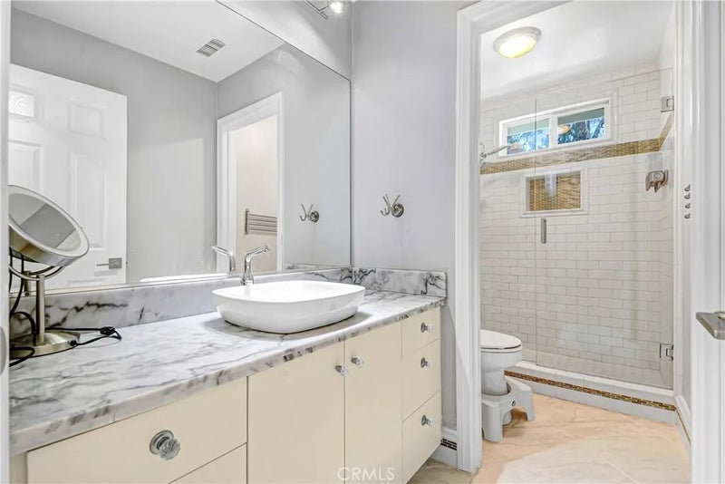 1530 Crestar Court