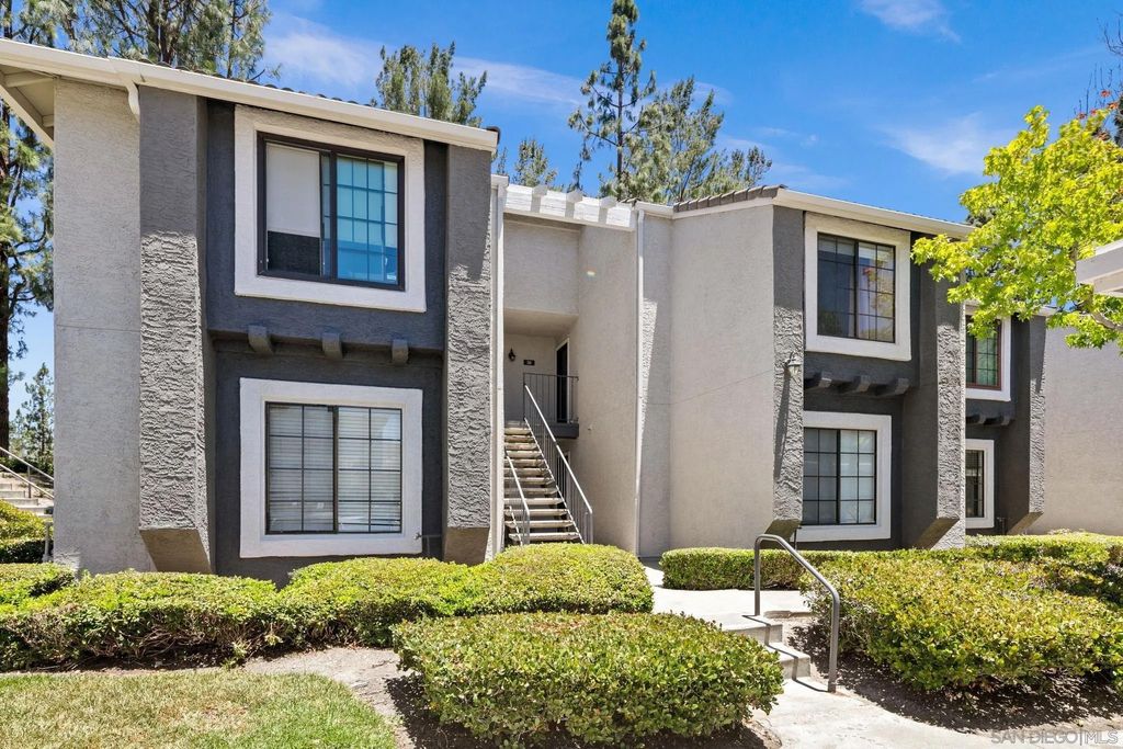 Photo of 14996 Avenida Venusto #28, San Diego, CA 92128 (MLS # 260015674)