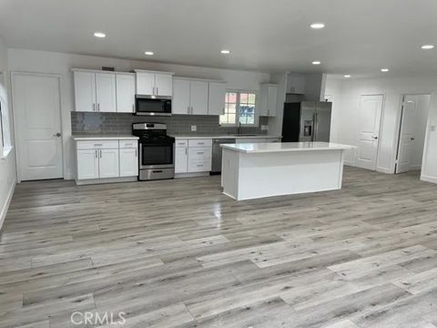 Tiny photo for 12472 Woodlawn Avenue, Tustin, CA 92780 (MLS # OC25247550)