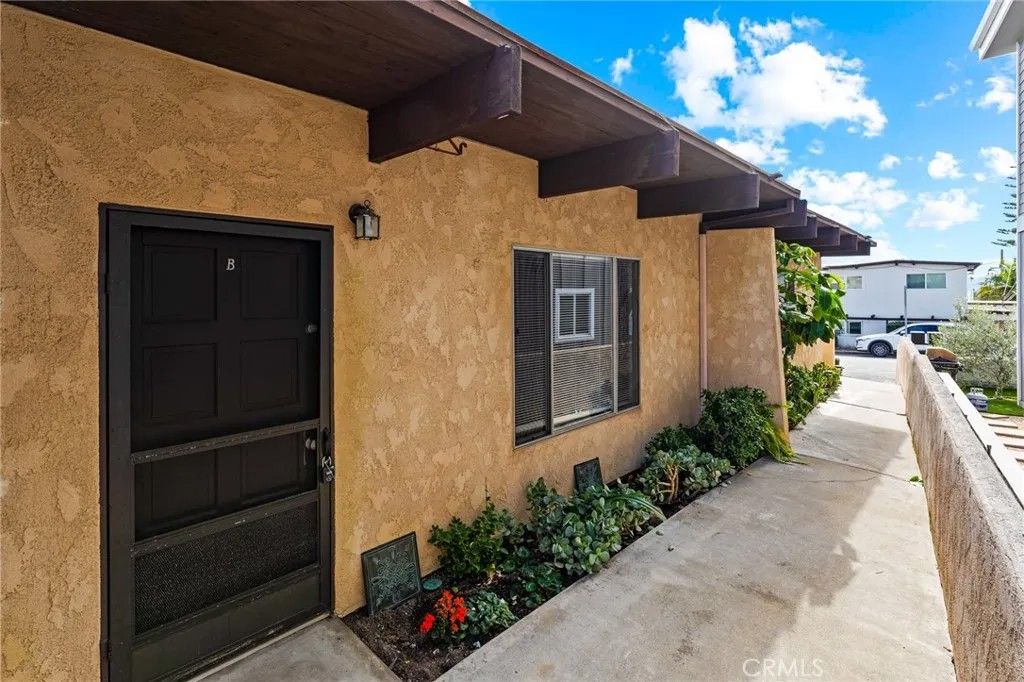 Photo of 102 Avenida Pelayo #B, San Clemente, CA 92672 (MLS # PW25278142)