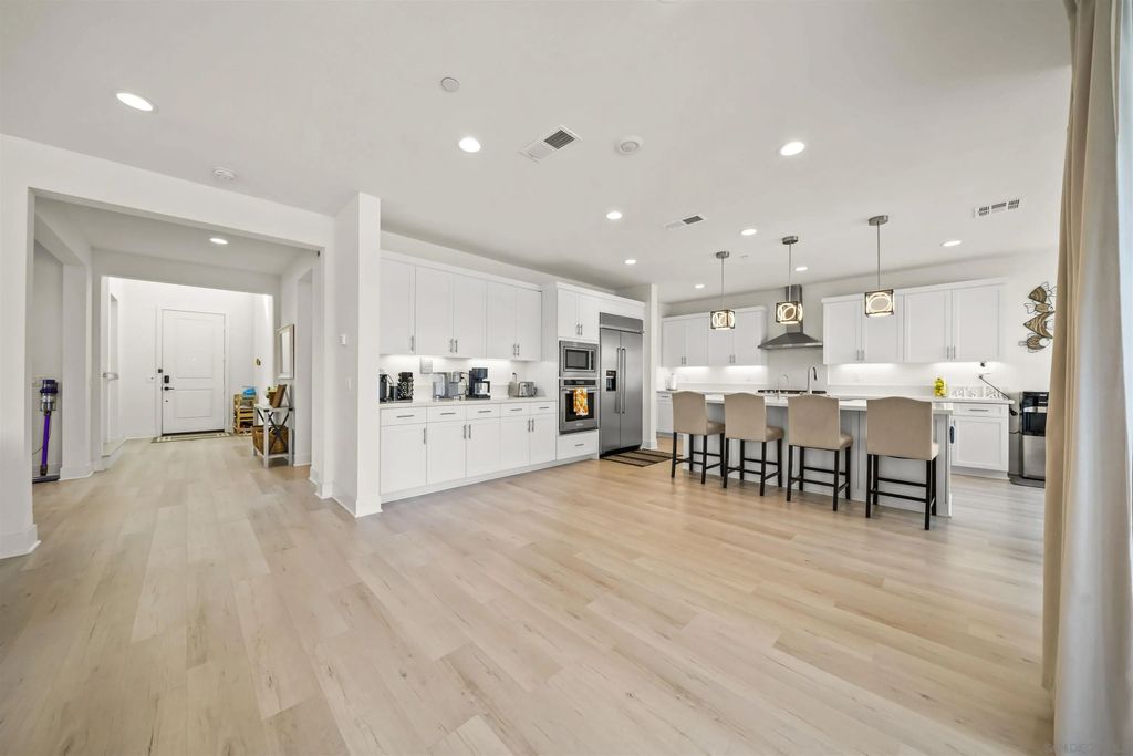 Photo of 2183 Paseo Levanten, Chula Vista, CA 91913 (MLS # 260007985)