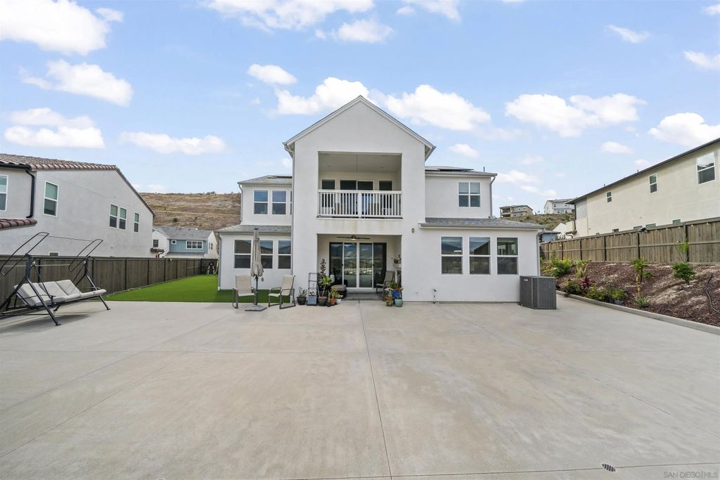 Photo of 2183 Paseo Levanten, Chula Vista, CA 91913 (MLS # 260007985)