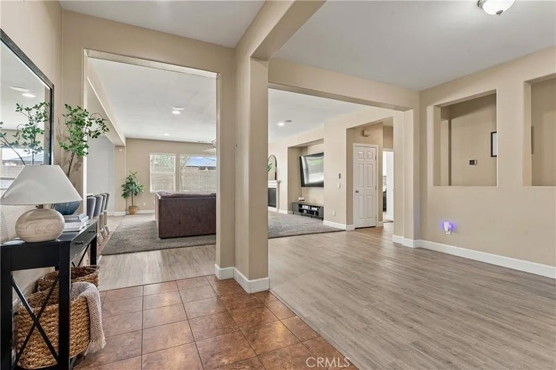 12809 fontainebleau Drive