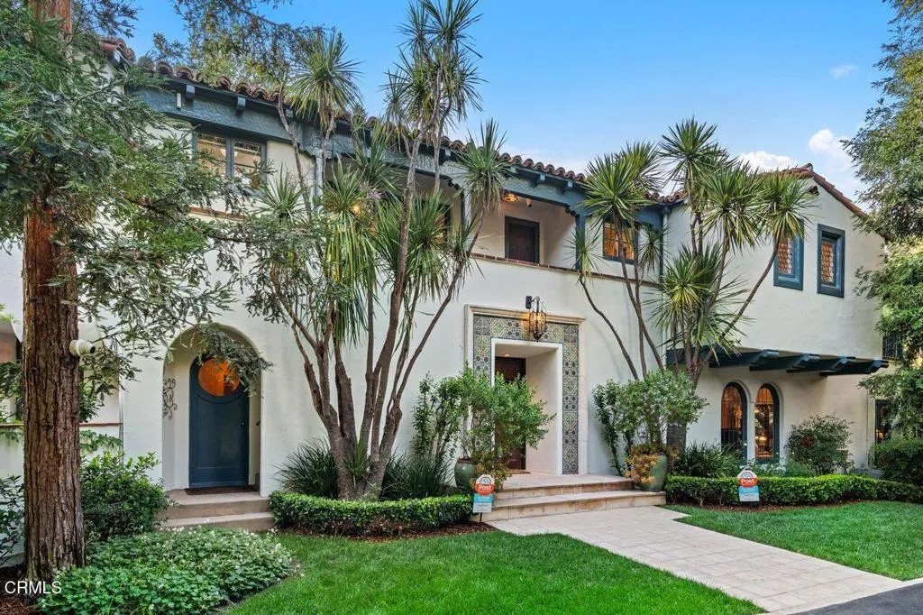 4166 Woodleigh Lane