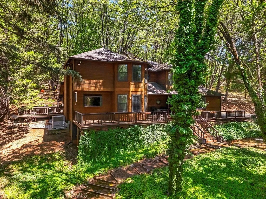 6055 Timber Ridge