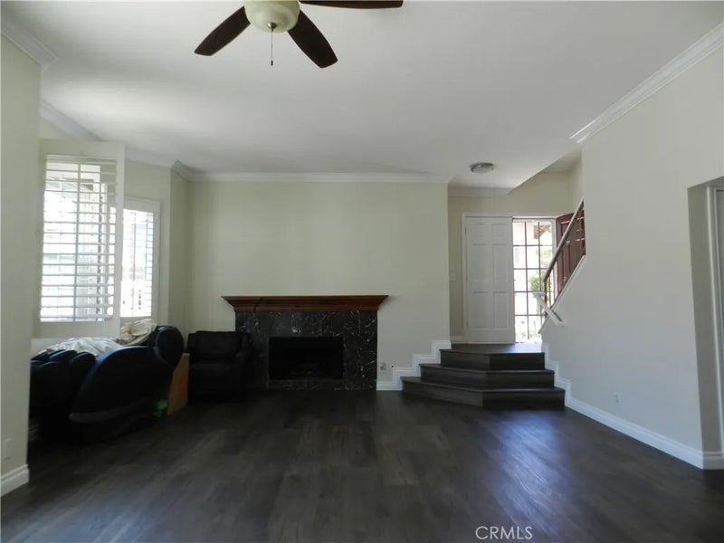 24393 Hillsdale 18