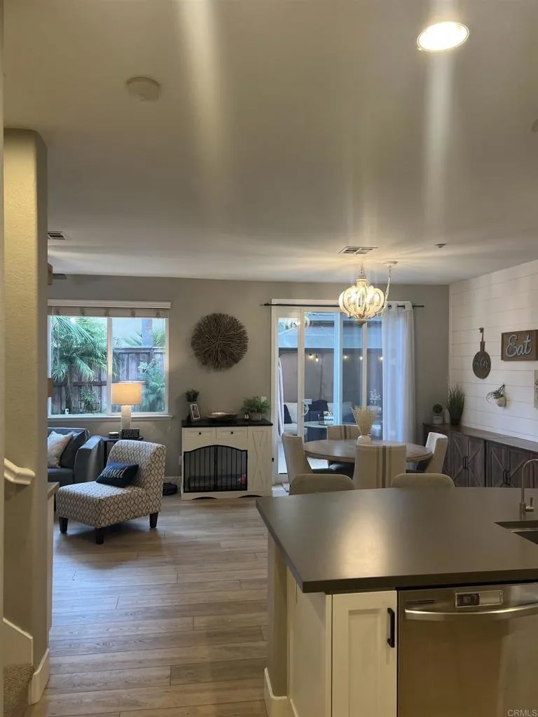 4113 Peninsula Drive