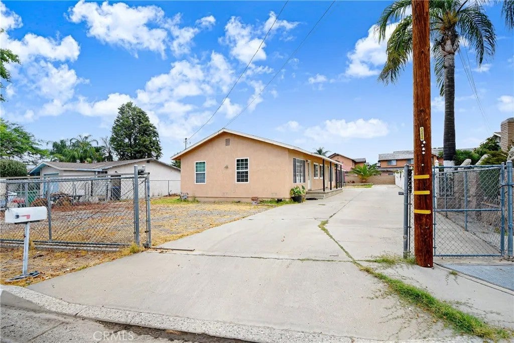 26316 Investors Pl