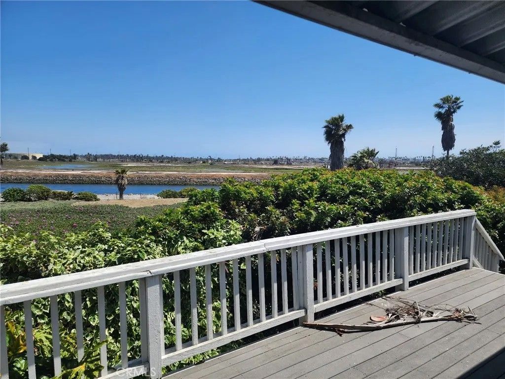 Photo of 6272 E Marina View #317, Long Beach, CA 90803 (MLS # PW25264991)