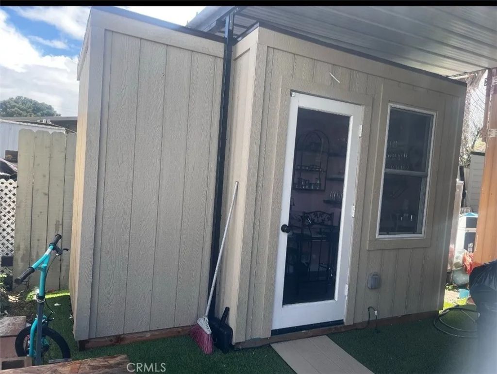 Photo of 190 N Meridian Ave #66, Rialto, CA 92376 (MLS # PW26012249)