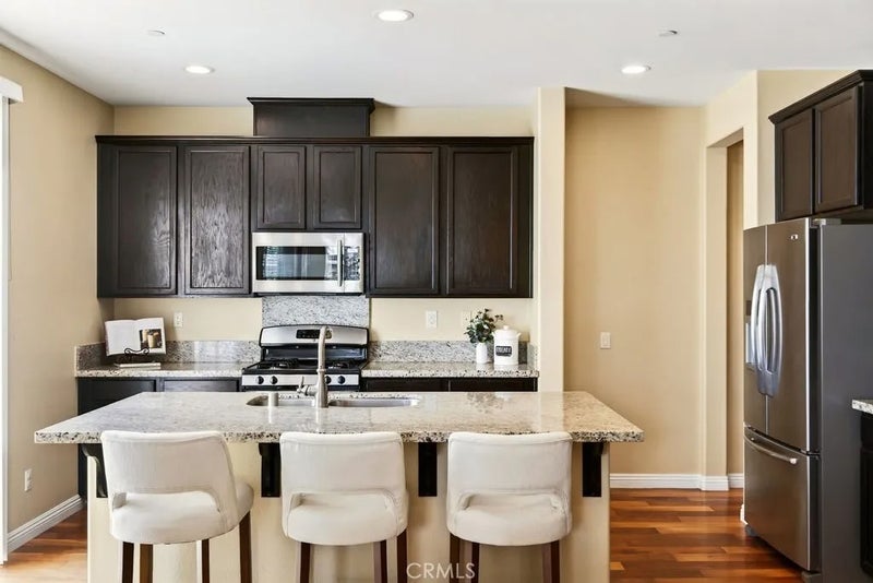 3711 White Ash Road