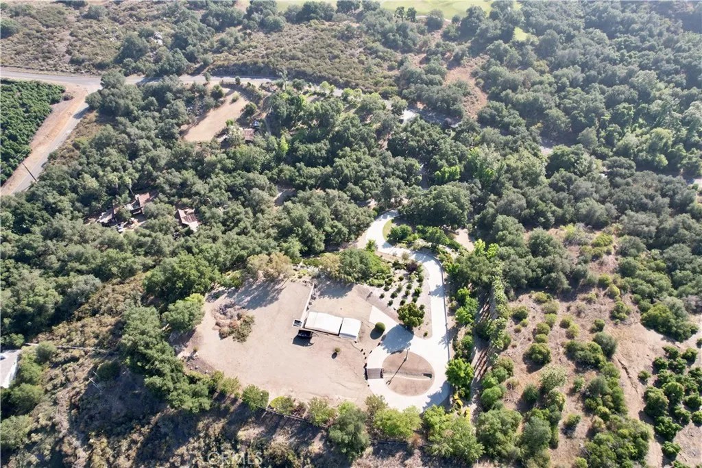 23725 Carancho Rd