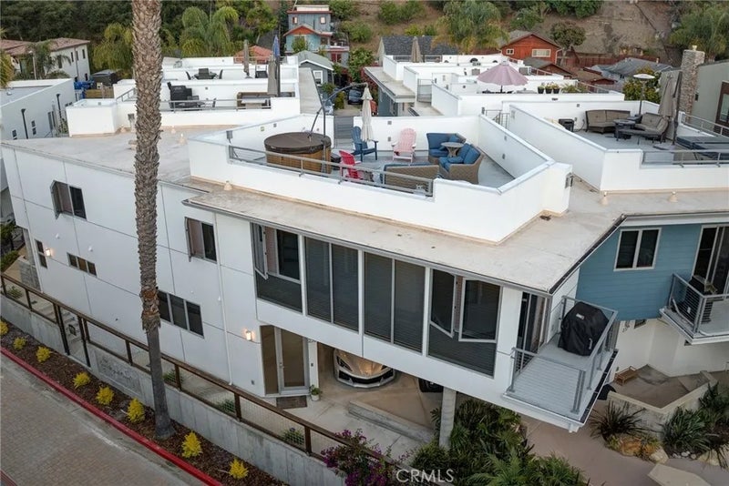 239 San Miguel