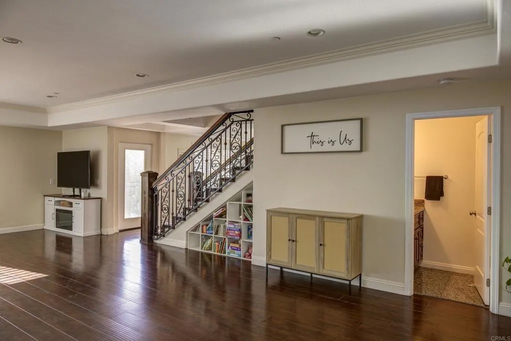 1657 Coronado Avenue