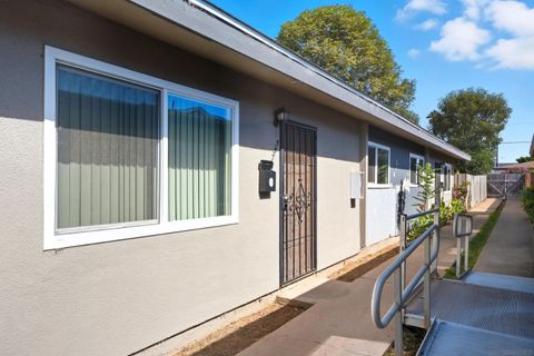 Photo of 557-59 Florida Street, Imperial Beach, CA 91932 (MLS # 250041793)