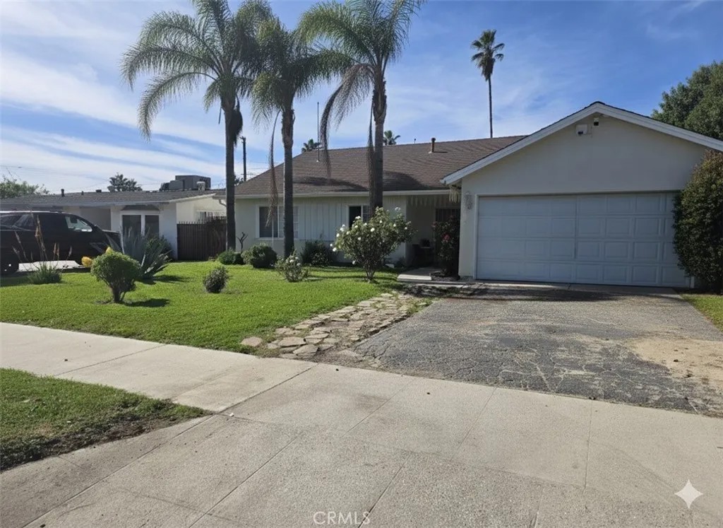 6435 Aldea Avenue