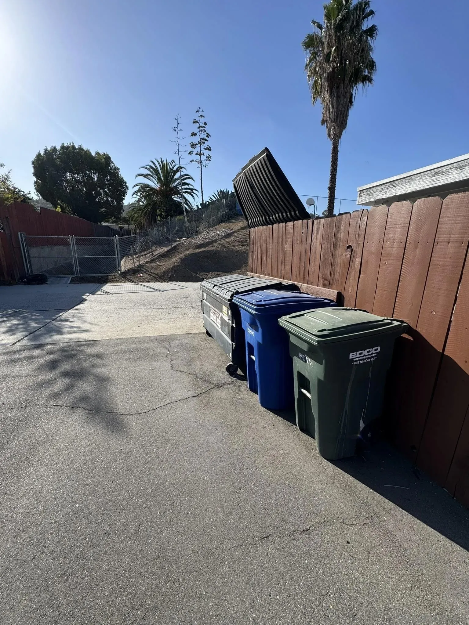 El Cajon, California 92020, United States, 2 Bedrooms Bedrooms, ,1 BathroomBathrooms,Residential,Active,250378