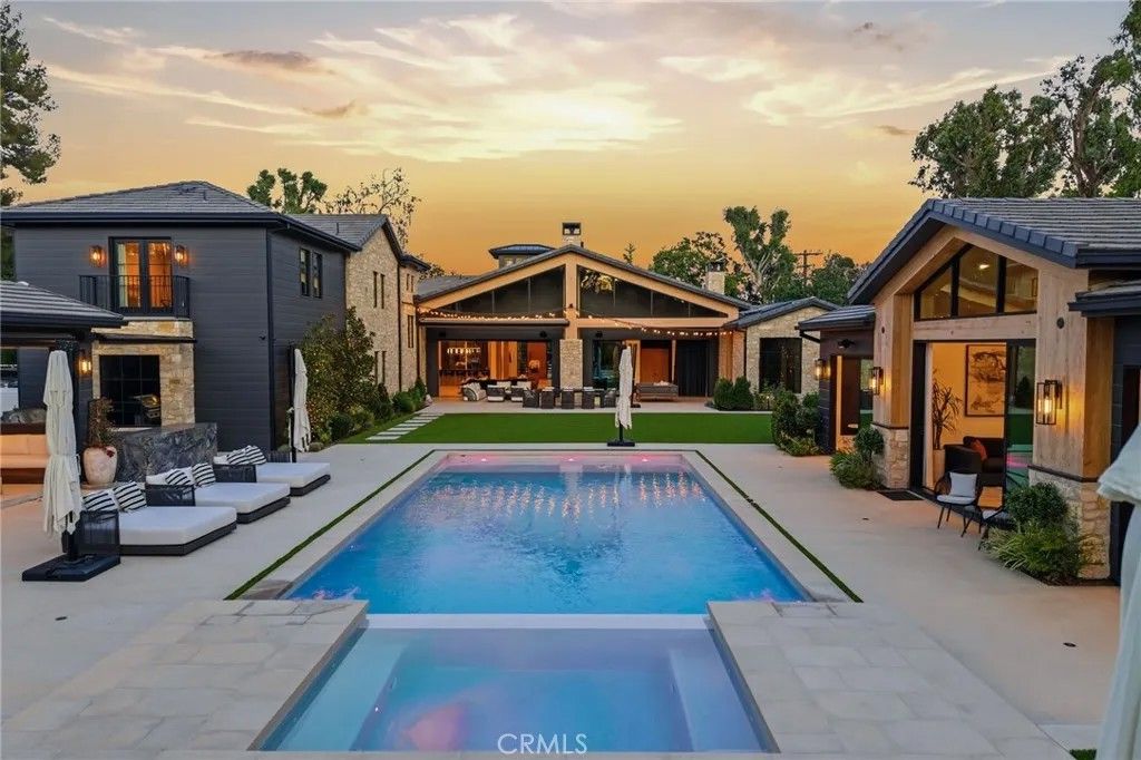 Photo of 5241 Twin Oaks, Hidden Hills, CA 91302 (MLS # SR26073210)