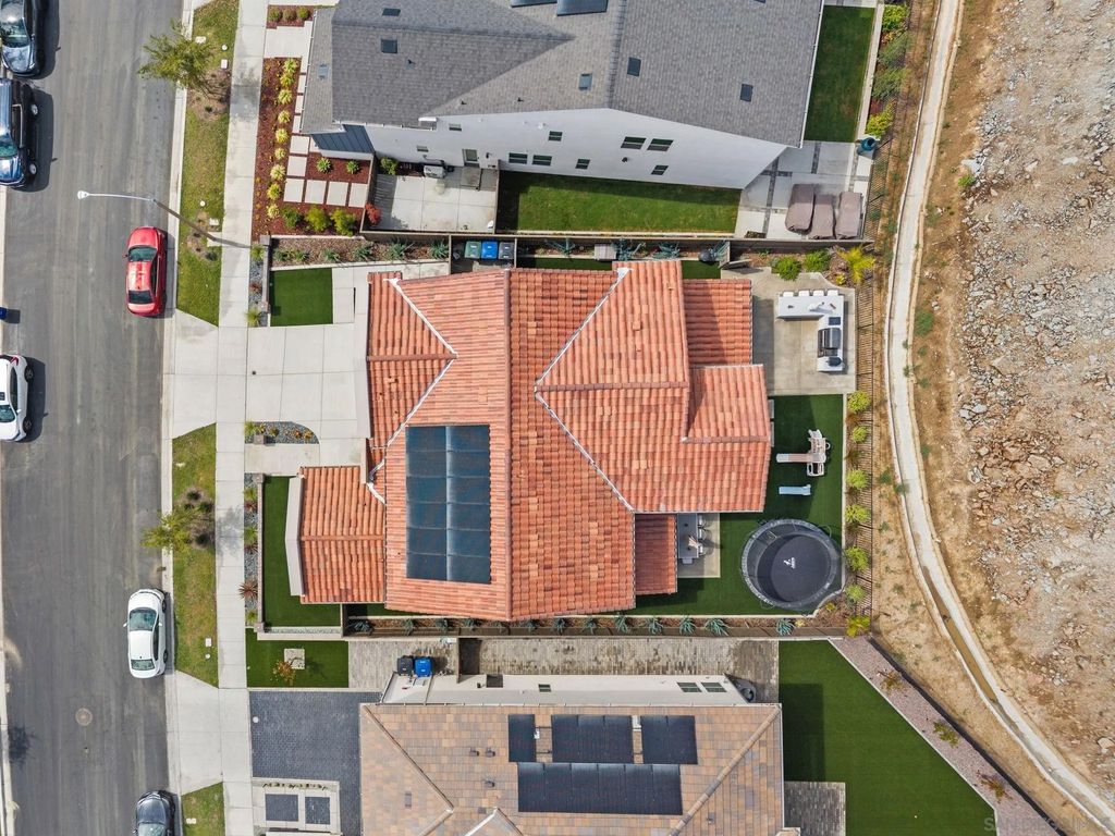 Photo of 1567 Corte Botanicas, Chula Vista, CA 91913 (MLS # 2600111)