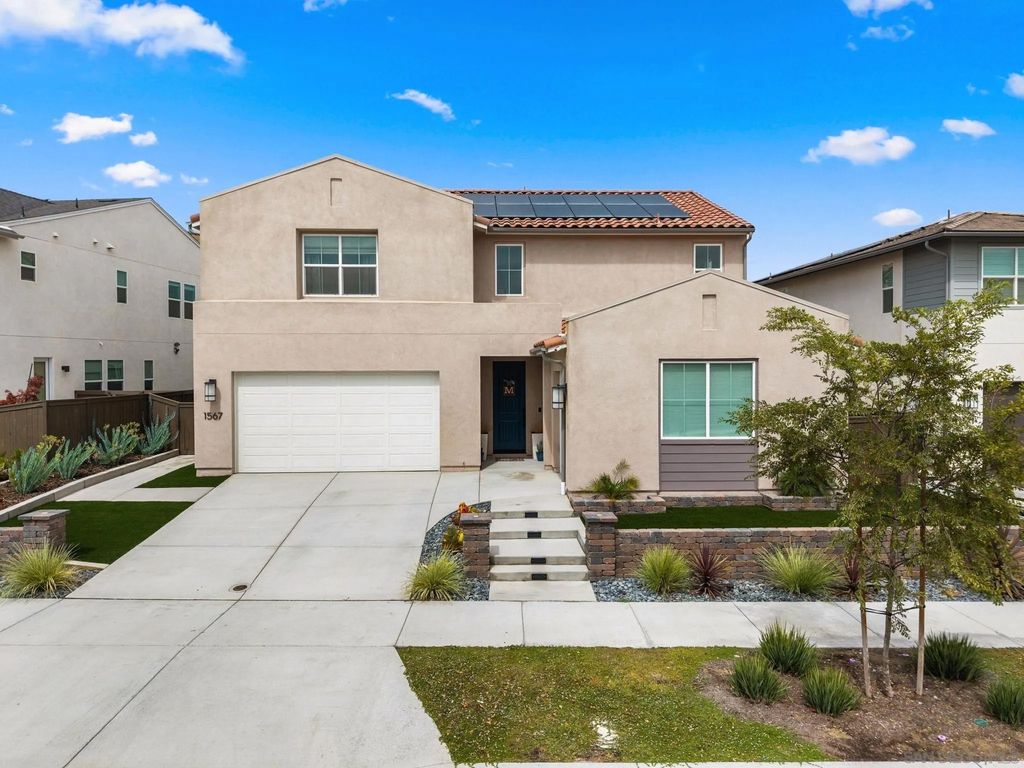 Photo of 1567 Corte Botanicas, Chula Vista, CA 91913 (MLS # 2600111)