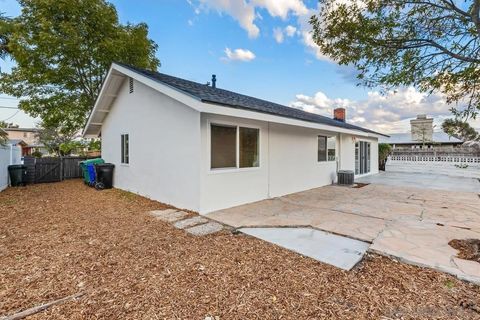 Tiny photo for 6428 Lake Apopka Pl, San Diego, CA 92119 (MLS # 250042325)