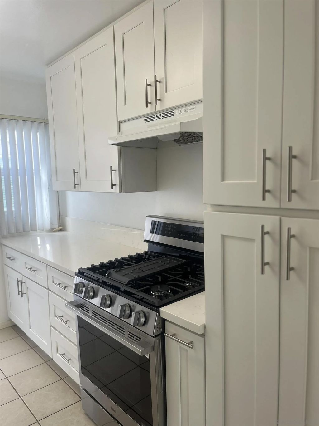 Photo of 441 Mesa Way, La Jolla, CA 92037 (MLS # 260005145)