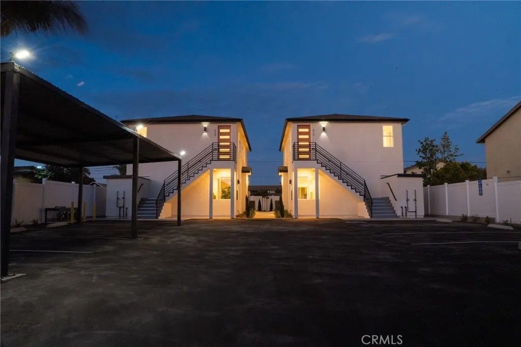 Photo of 630 N Juniper Street, Escondido, CA 92025 (MLS # PW26071419)