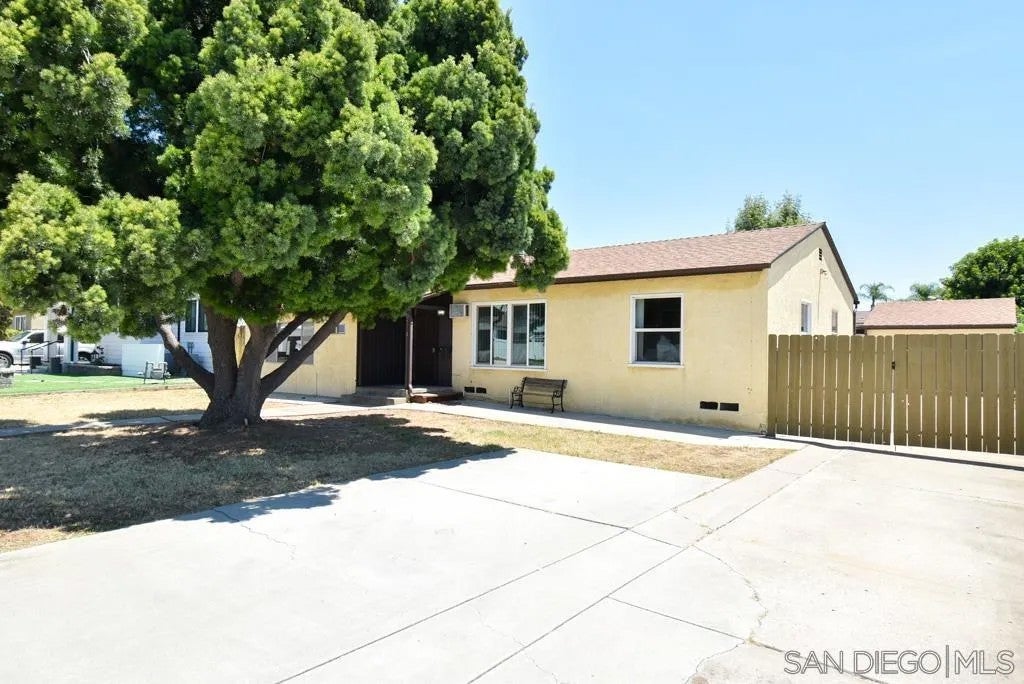 4779 Harbinson Ave