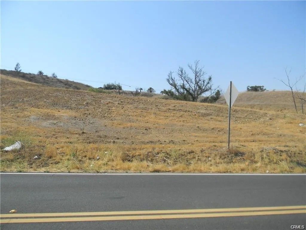 Photo of 0 Chaney St, Lake Elsinore, CA 92530 (MLS # SW25279207)