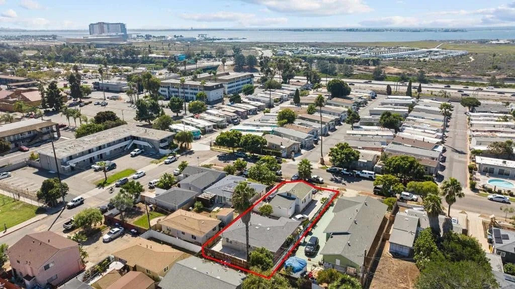 Photo of 139-1/2 Woodlawn Avenue, Chula Vista, CA 91910 (MLS # PTP2604640)