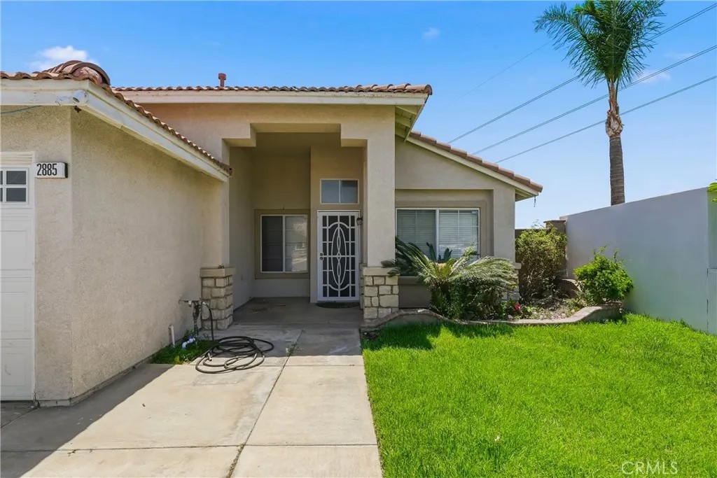 2885 W Calle Vista