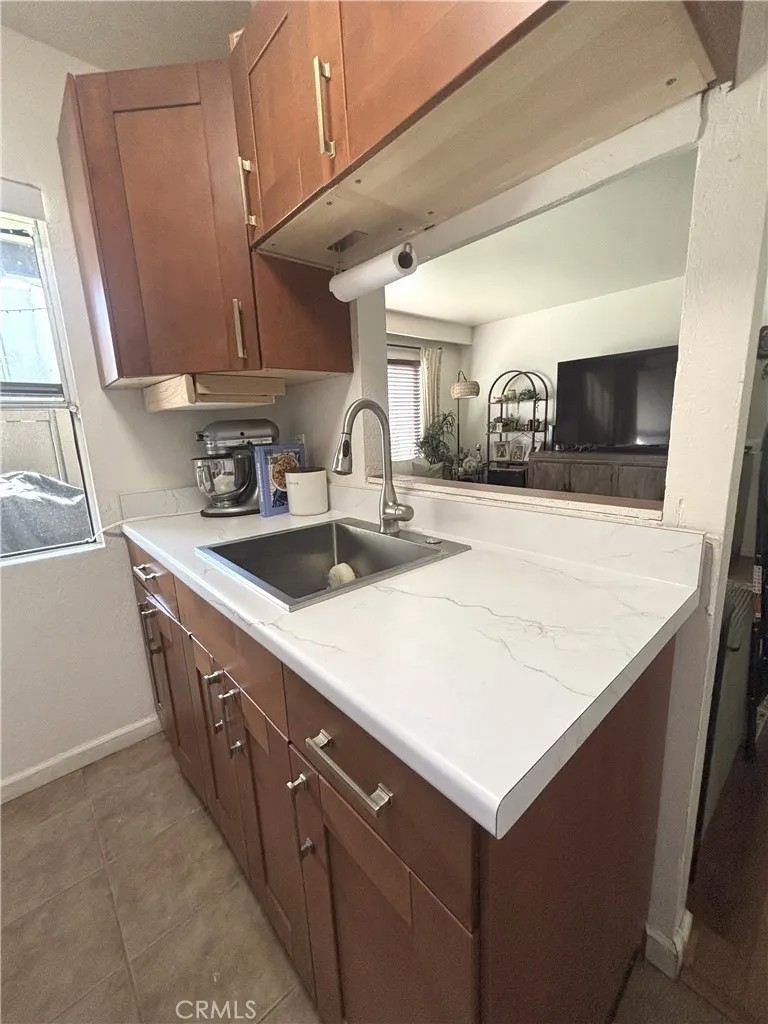 1345 Cabrillo Park J11