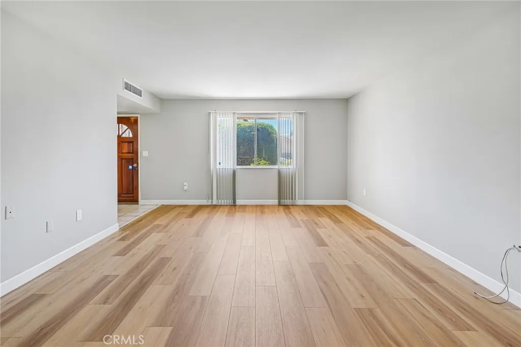 28901 Carmel
