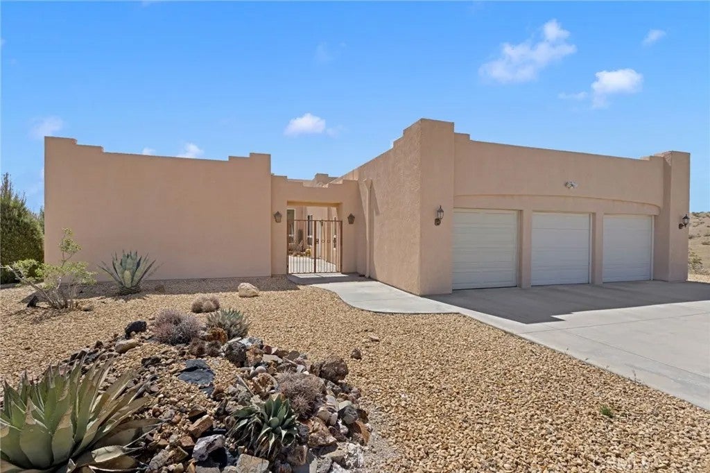 16222 Wild Road