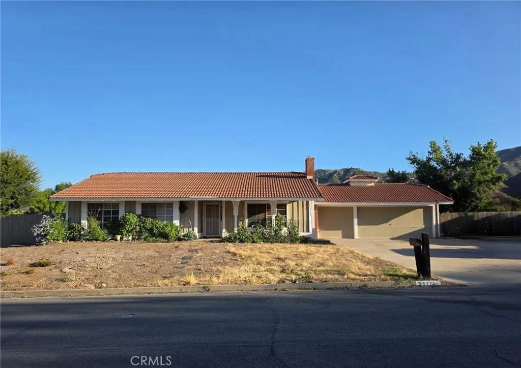 Photo of 15271 Alvarado ST, Lake Elsinore, CA 92530 (MLS # SW26129158)