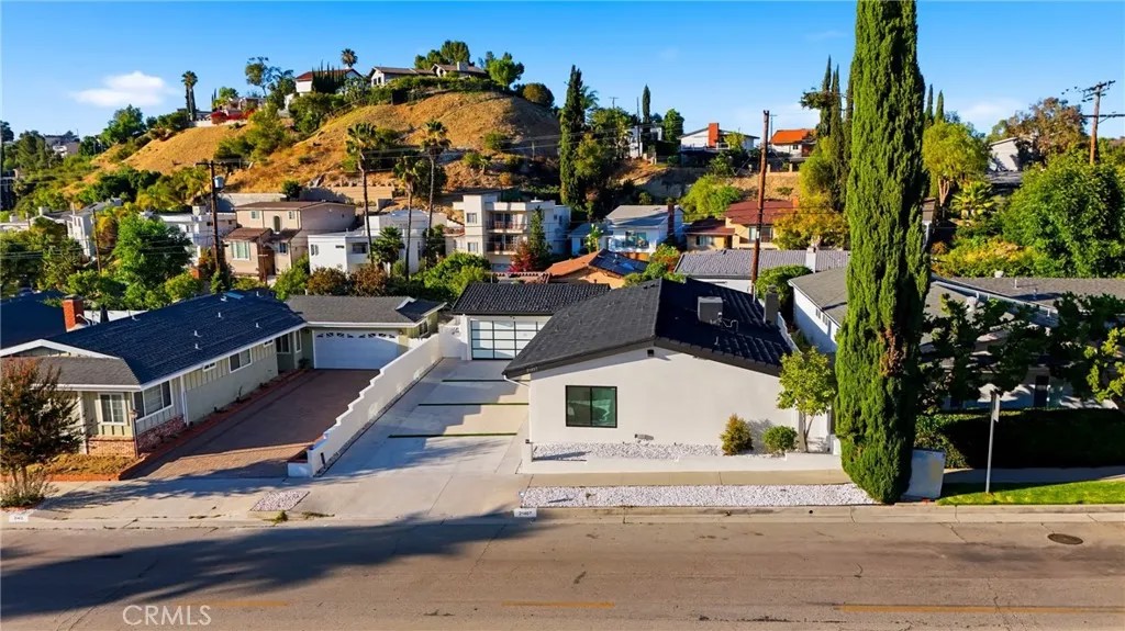 21407 Mulholland Drive