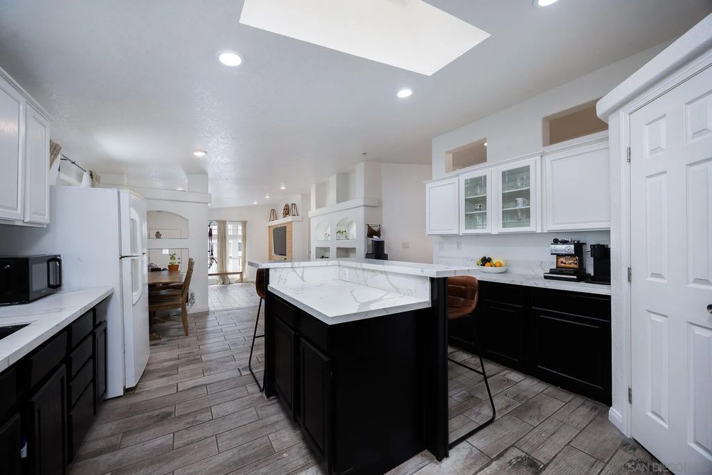 Photo of 10767 Jamacha Blvd #Spc 44, Spring Valley, CA 91978 (MLS # 250038022)