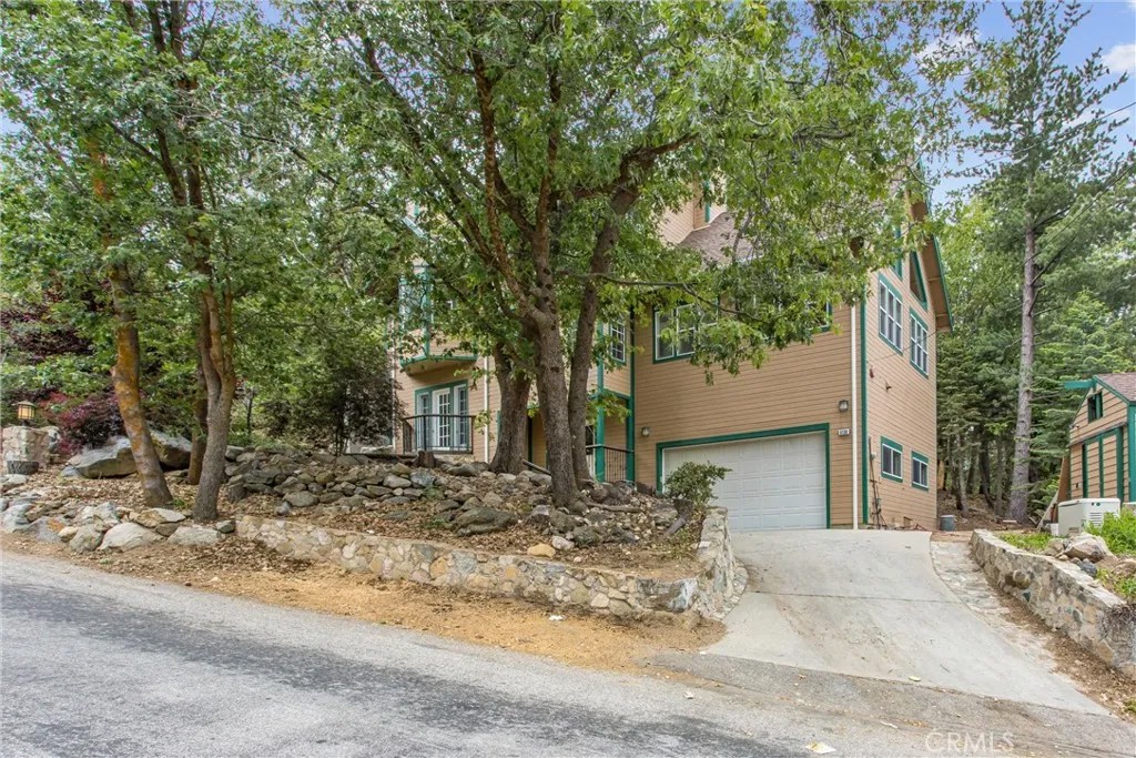 6130 Spruce