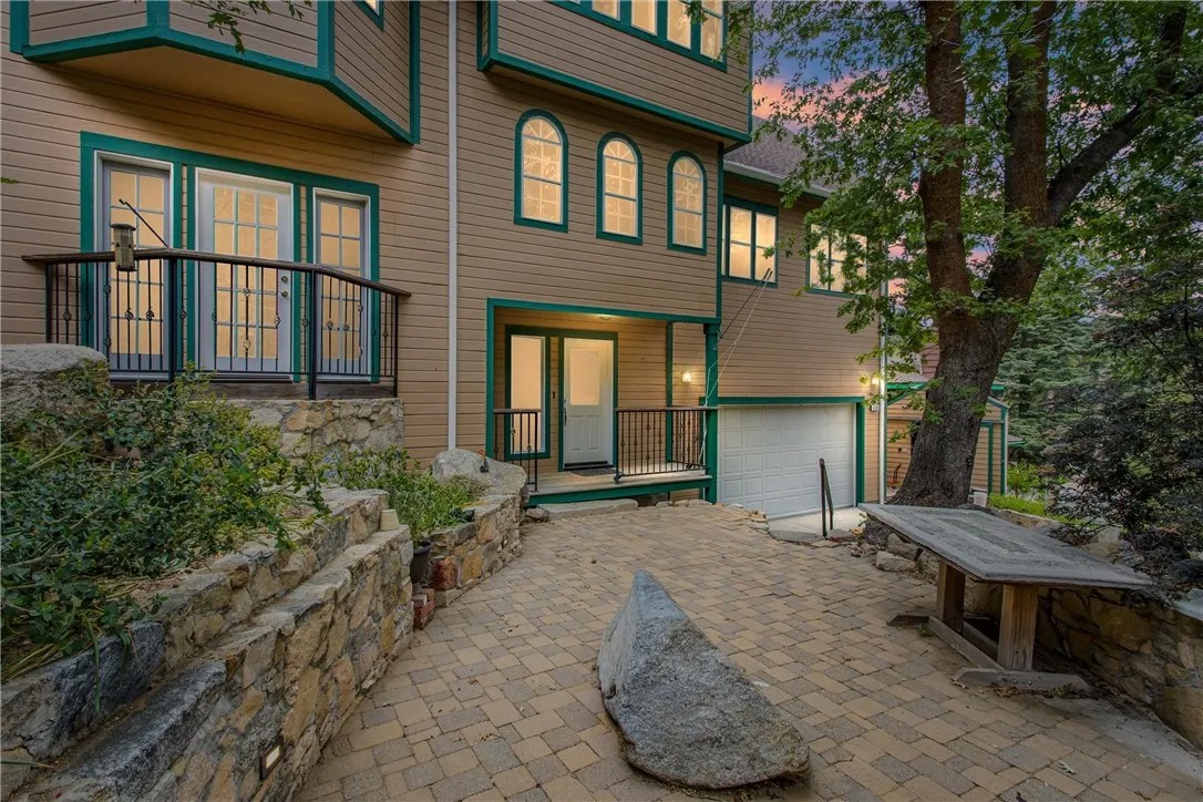 6130 Spruce