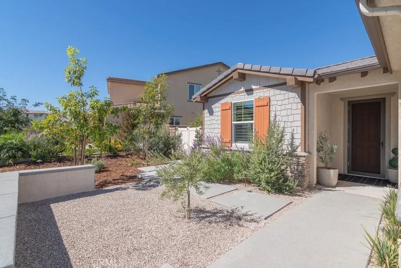 45727 Altree Court