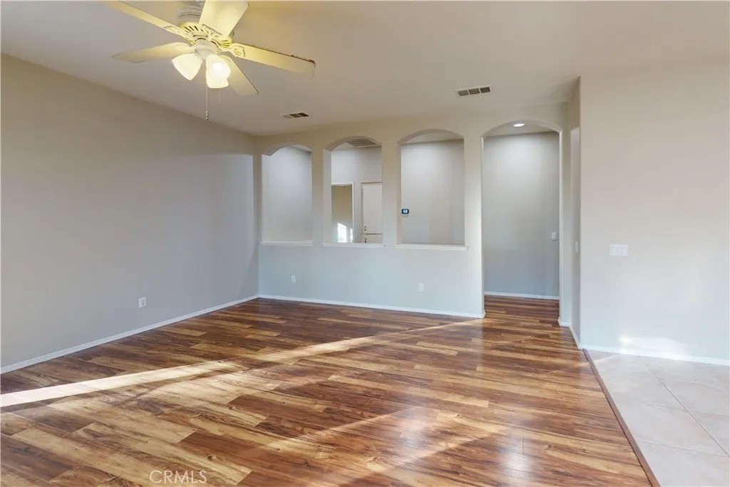 29285 Sand Creek Circle