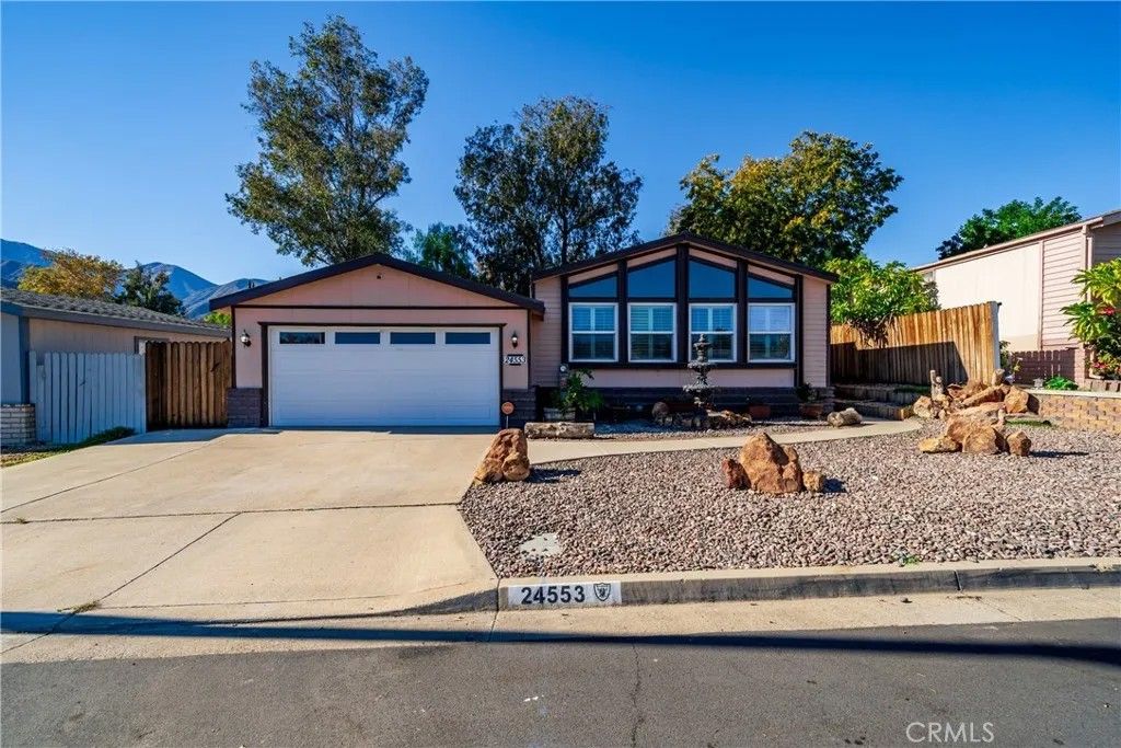 Photo of 24553 Maitri Road, Temescal Valley, CA 92883 (MLS # IV25278679)