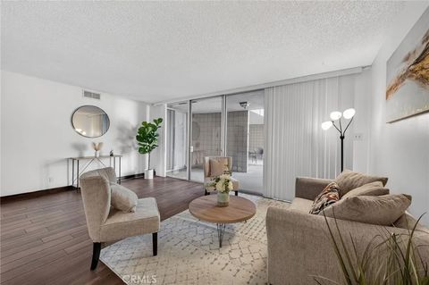 Photo of 6979 Palm Court #146N, Riverside, CA 92506 (MLS # PW26060008)