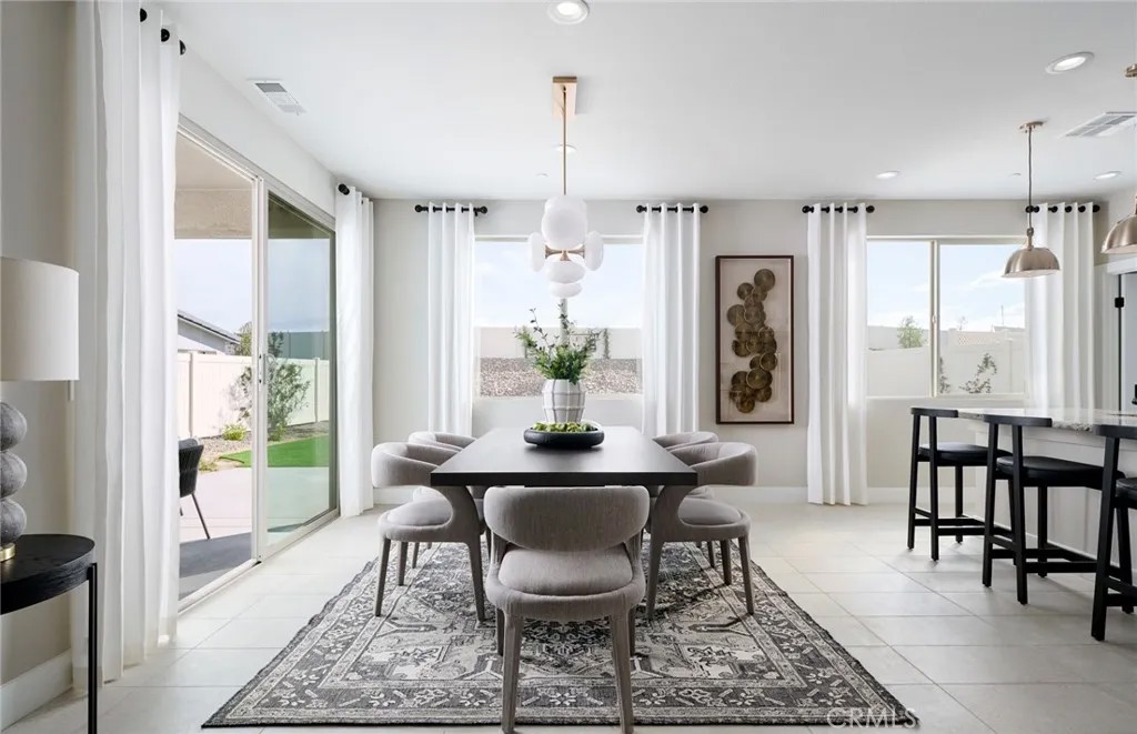 4264 Ladrillo Street