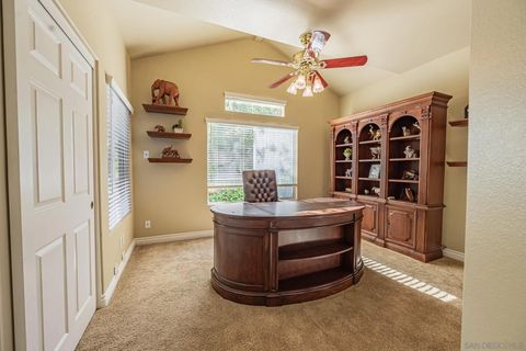 Tiny photo for 1772 Crescent Knolls Gln, Escondido, CA 92029 (MLS # 250043219)